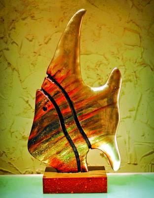 給家?guī)韯?dòng)感的海魚擺件。