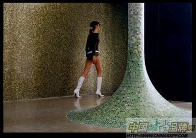 花朵瓷磚怒放嬌美