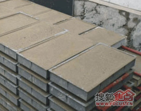 《廣場用陶瓷磚》國標(biāo)出臺引發(fā)思考 《廣場用陶瓷磚》國標(biāo)出臺引發(fā)思考