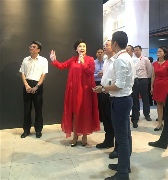 冠珠,冠珠陶瓷,中博會(huì),品牌