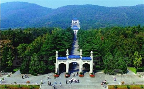 在南京機(jī)場(chǎng)邂逅冠珠、薩米特陶瓷