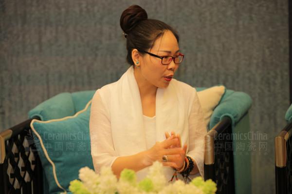 佛山市室內(nèi)設計協(xié)會秘書長吳虹霏