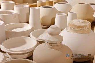 2016年我國(guó)陶瓷行業(yè)現(xiàn)狀分析:正進(jìn)入新定位時(shí)代 2016年我國(guó)陶瓷行業(yè)現(xiàn)狀分析:正進(jìn)入新定位時(shí)代