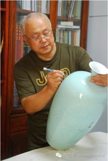 點(diǎn)擊圖片翻到下一頁>> 聚焦陶博會之二十二