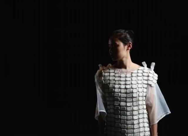 XϮԺʳʬF(xin)“Ї”̽(dng)Zµĵ»״ˇg(sh)